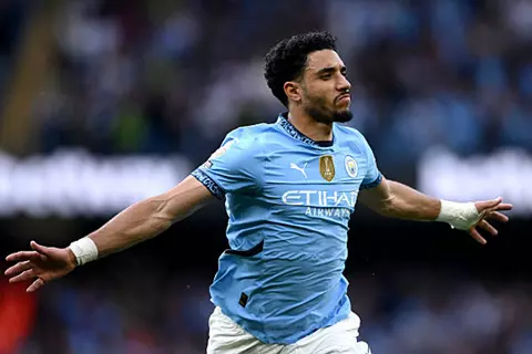 منافسة ثلاثية.. كيف يلعب مرموش مع صفقات مانشستر سيتي الجديدة؟ (تحليل)